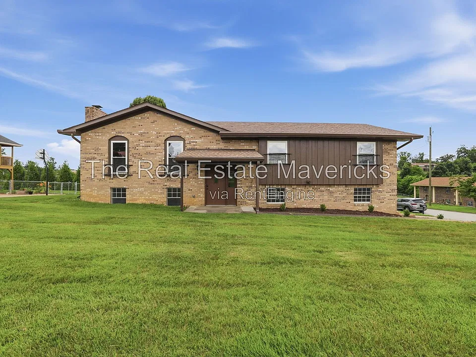 2802 Saint Lawrence Rd