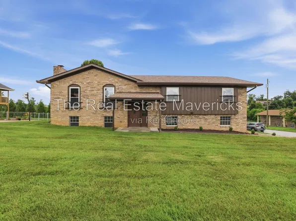 2802 Saint Lawrence Rd, Chattanooga, TN 37421