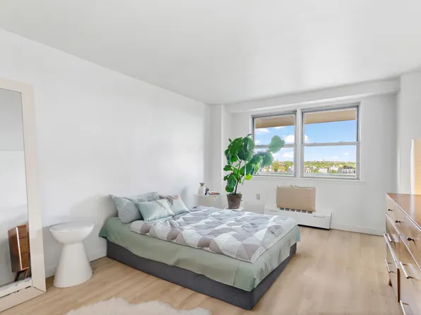 1655 Flatbush Avenue image 7 of 12