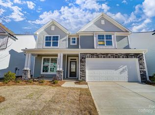 5528 Verona Rd #16, Charlotte, NC 28213