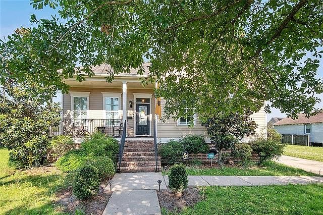 1st image of 5449 W End Blvd