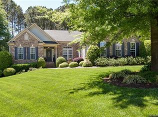 320 Woodward Ridge Dr, Mount Holly, NC 28120