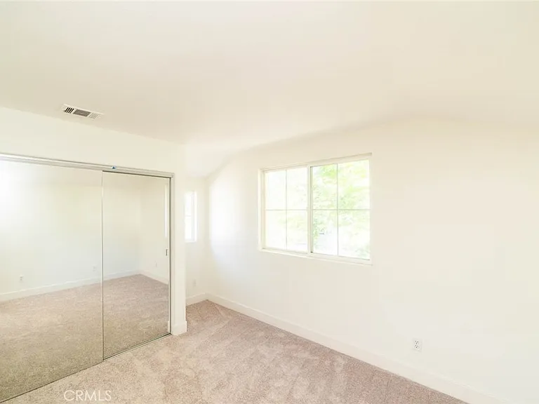 206 Garden Gate Ln — Photo 33