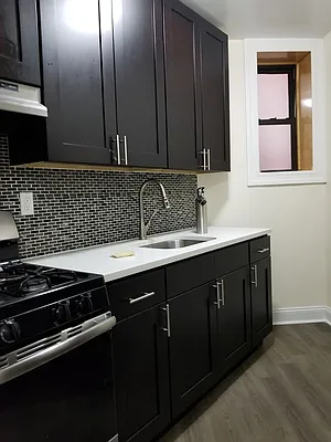 Rented by BRICK & GALO REALTY CORP | media 7