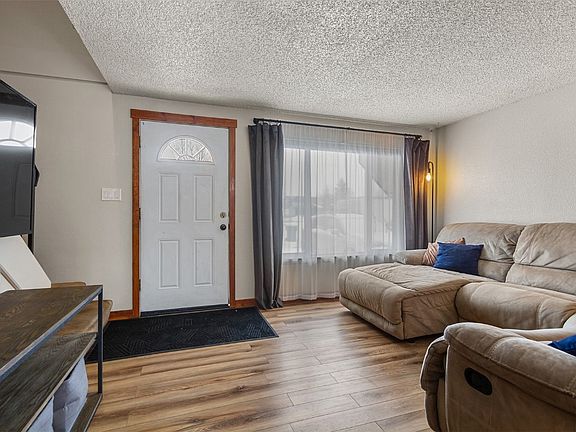 4th image of 409 Brian Avenue UNIT 409