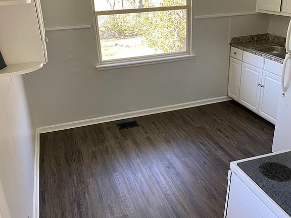 3rd image of 4217 14th Ave