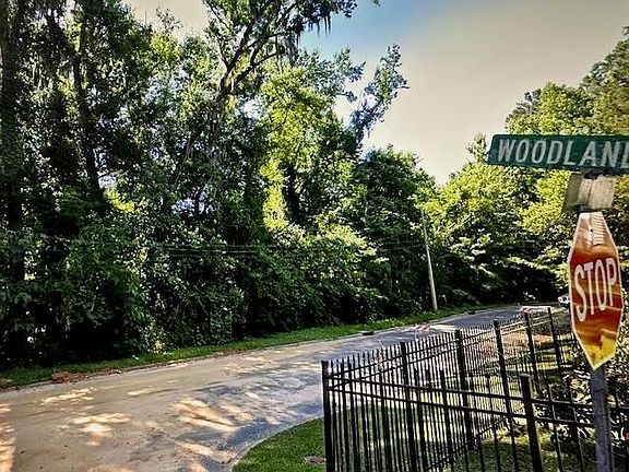 5th image of 905 E Bellamy Dr