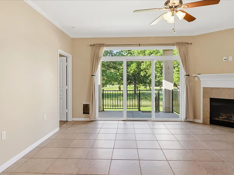 518 Deer Meadow Cir — Photo 14