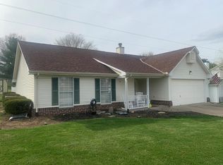 2307 Cedarwood Dr, Maysville, KY 41056