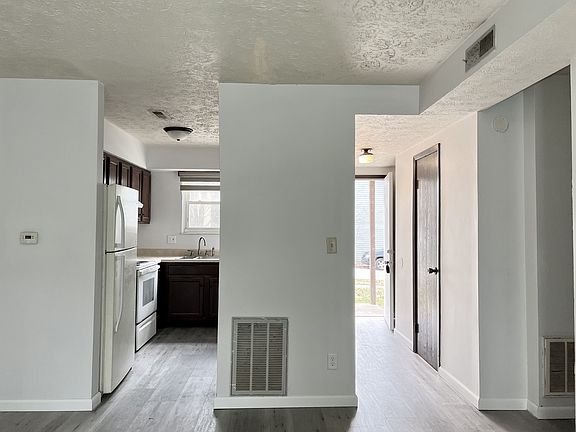 3rd image of 610 West St #A