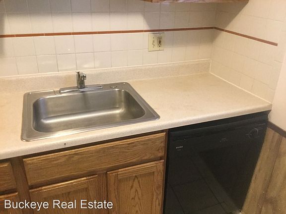 5th image of 1574-1592 Worthington St Unit 1590