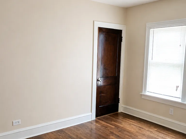 16523 Clifton Blvd #2 — Photo 7
