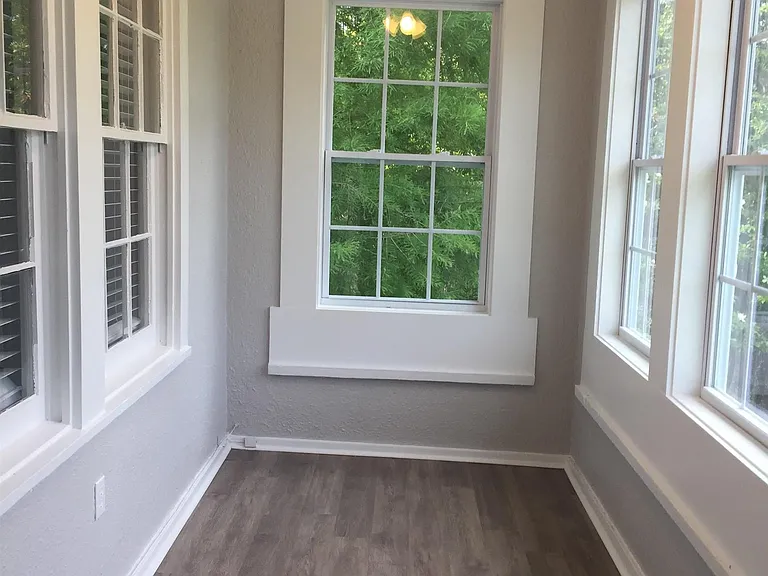 1330 Camellia Ave #1330 — Photo 10
