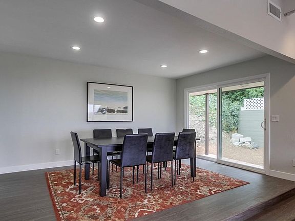 5th image of 4453 Sheldon Dr