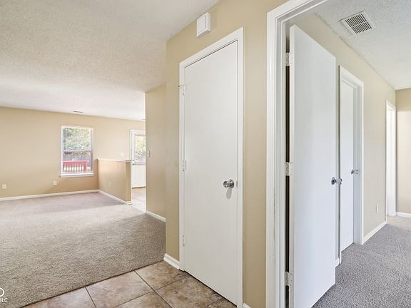 5th image of 9210 Bagley Dr