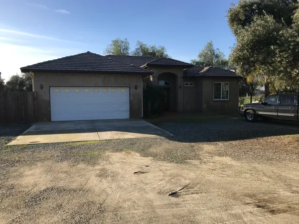 803 E Worth Ave #A, Porterville, CA 93257