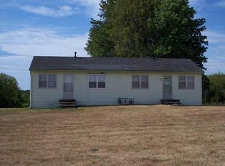 726 E Young Ave APT 6, Warrensburg, MO 64093