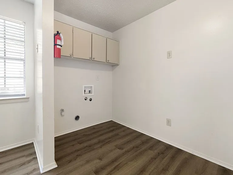 Piedmont Terrace — Photo 37