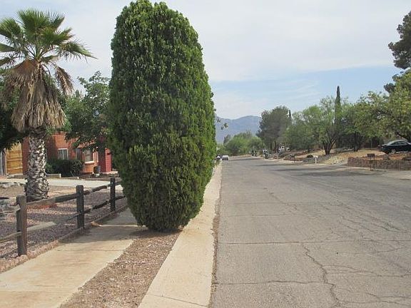 4th image of 15966 N Forecastle Ave