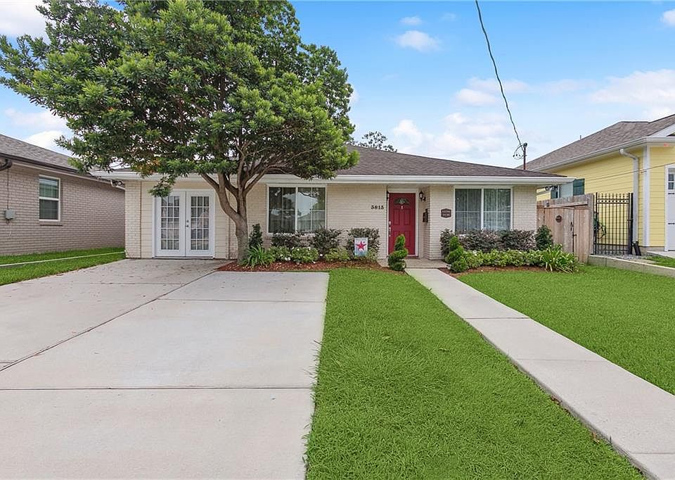 1st image of 3813 Lake Villa Dr