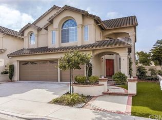 22 Calabria Ln, Foothill Ranch, CA 92610