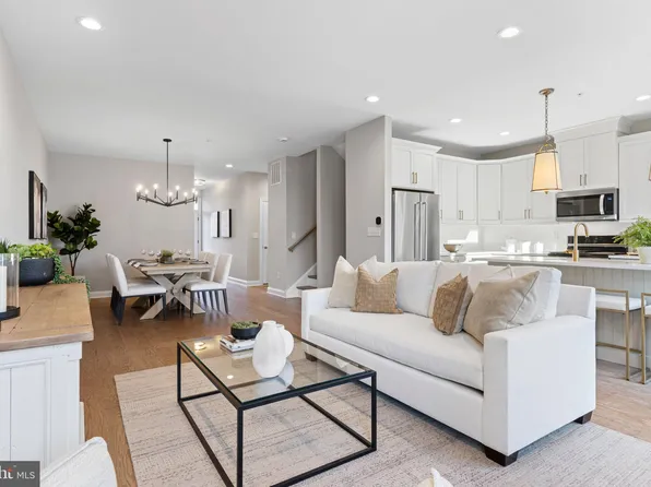 305 Foxtail Ln Lot 135, Chalfont, PA 18914