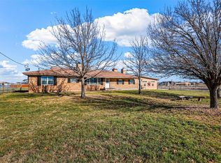17240 Aa Bumgarner Rd, Justin, TX 76247