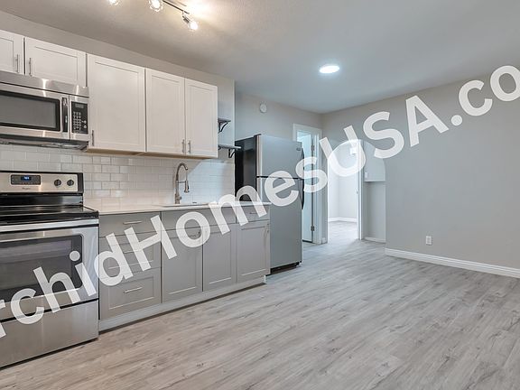 4th image of 3811 S 9th St #A