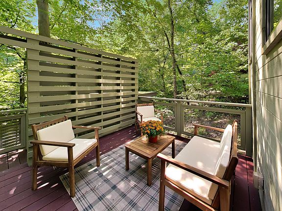 2nd image of 206 Tryon Farm Ln
