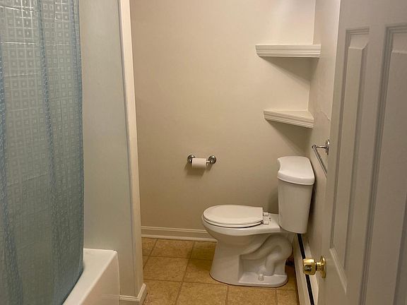 2nd image of 223 Main St #5