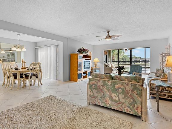 4th image of 5218 Marsh Field Ln #108
