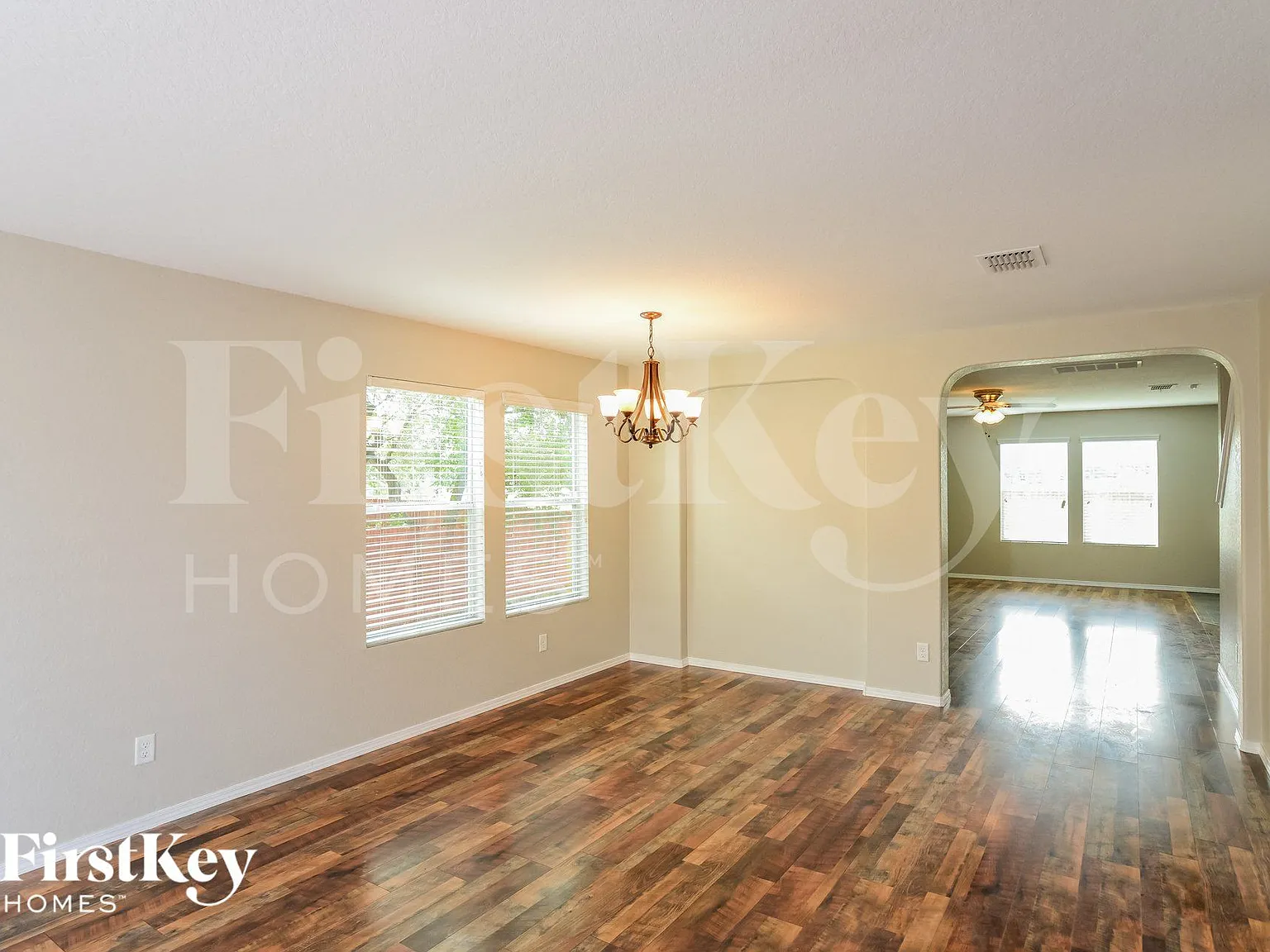 4 bed, 3.0 bath, 2722 sqft, $2,065 — Photo 4