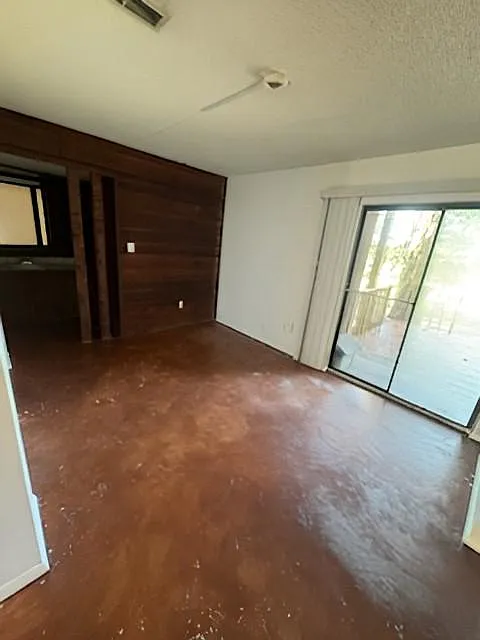 2 bed, 1094 sqft, $1,400 — Photo 3