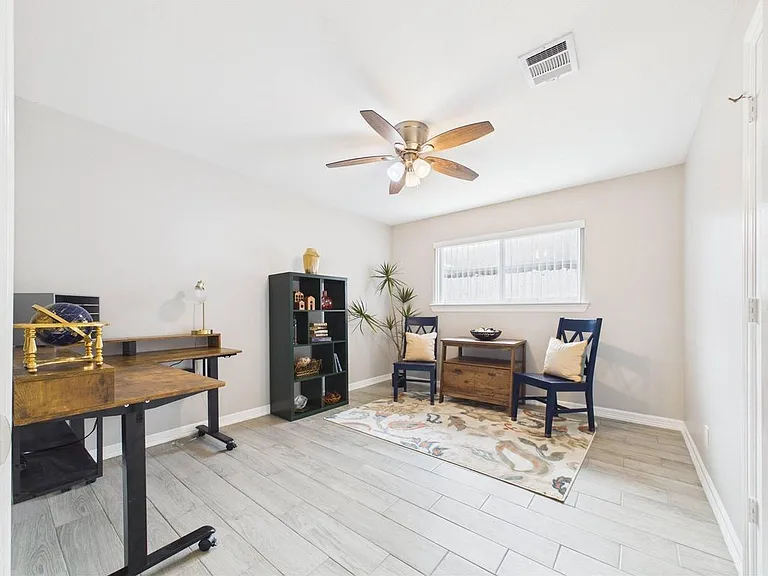 1324 Bellgrove Dr #1324 — Photo 9