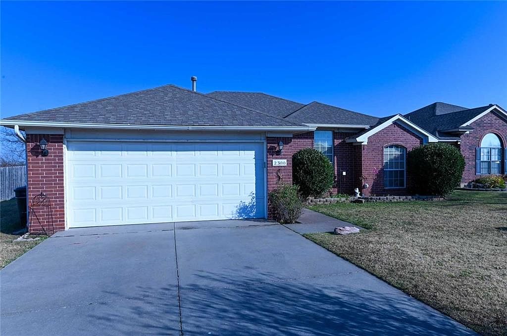 2300 Karsten Creek Dr, Moore, OK 73160 Zillow