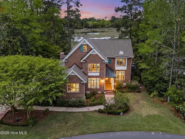 6316 S Bradley Overlook, Wilmington, NC 28403