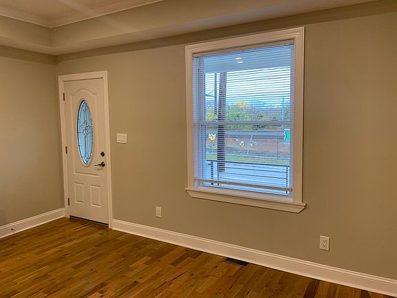 3rd image of 3546 Mantua Ave
