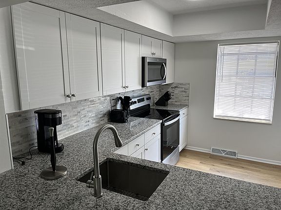 5th image of 280 Randolph St #1