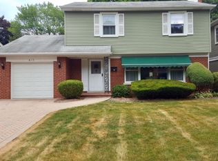 615 S Walnut Ave, Arlington Heights, IL 60005