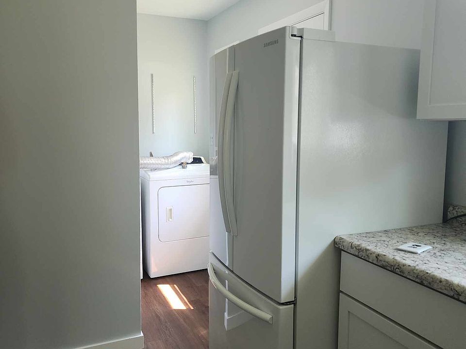 1st image of 2709 W Beck Cir