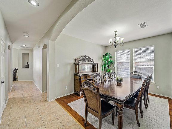 4th image of 9332 Granger Ln