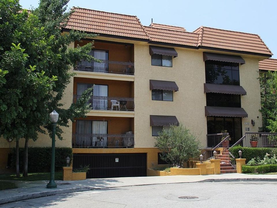 1st image of 645 Balboa Ave #3