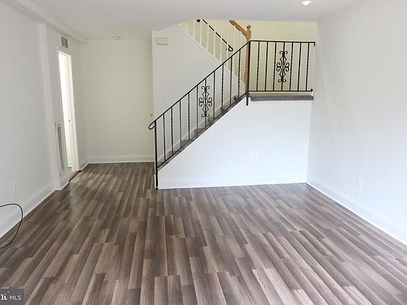 2nd image of 9001 Ridge Ave Unit 33
