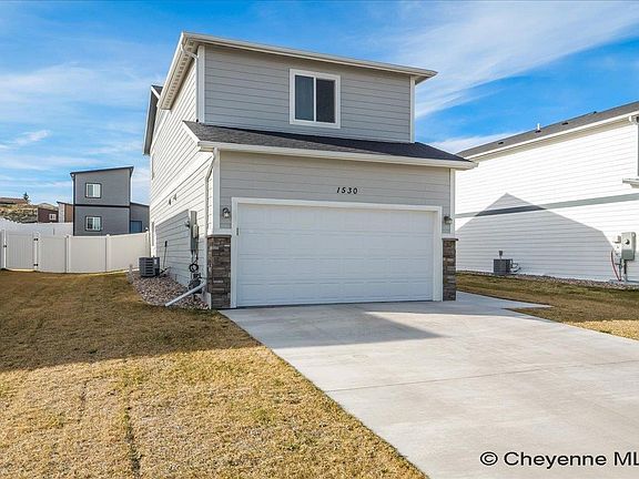 3rd image of 1530 Alyssaelaine Dr