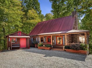 114 Hunterhill Way, Ellijay, GA 30540