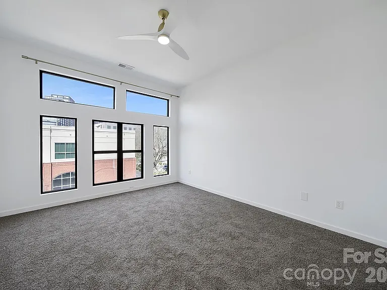 2125 Southend Dr #438 — Photo 14