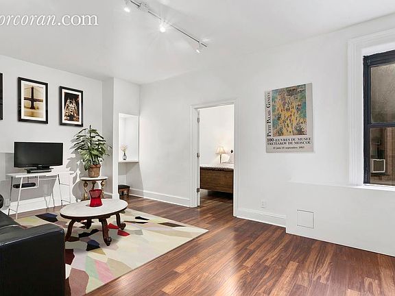 2nd image of 310 W 99th St APT 205