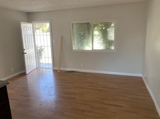 921 E 91st St #AD, Los Angeles, CA 90002