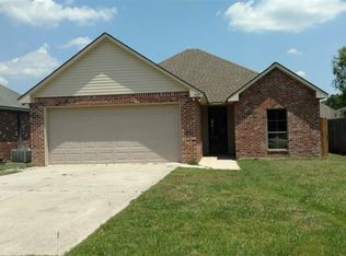 14207 Stones Throw Ct, Denham Springs, LA 70726