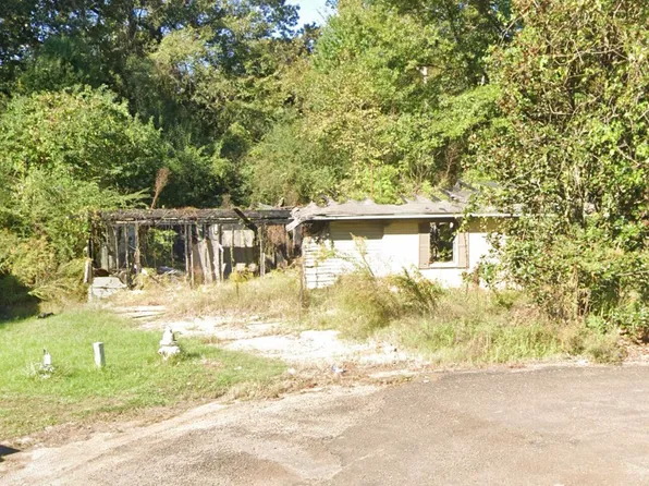 181 E Woodcrest Dr, Jackson, MS 39212